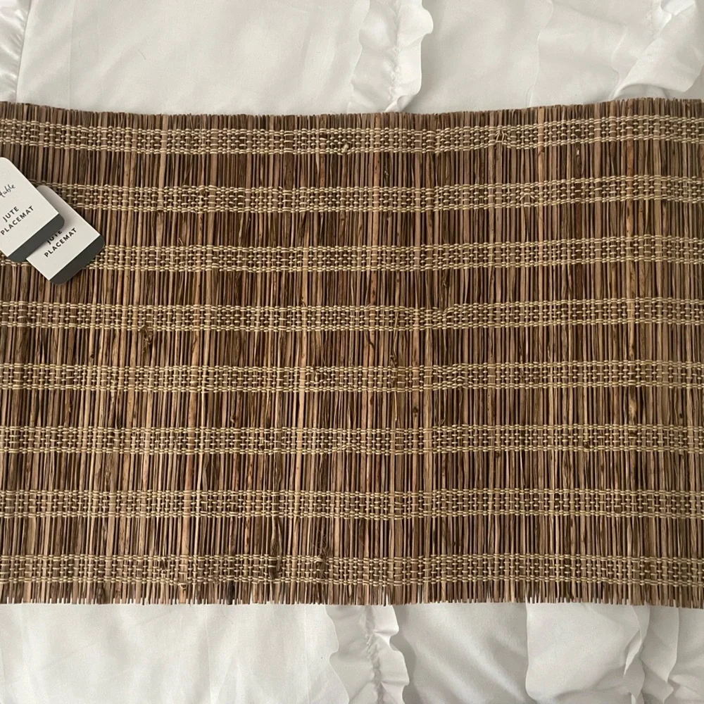 NWT Sur La Table Jute Placemat (1)
